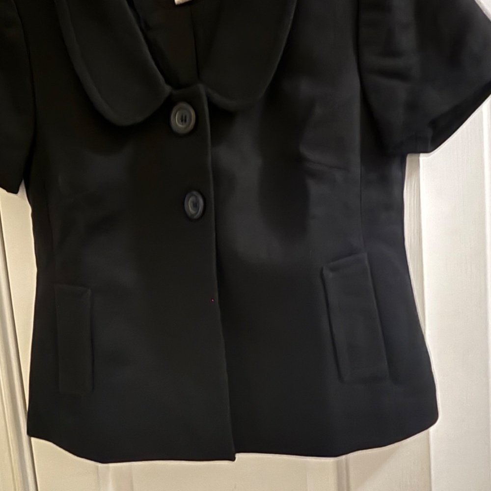 NWOT Ann Taylor Loft Petite Black S/S Short Jacket w/Side Pockets Size 0P - Picture 3 of 6